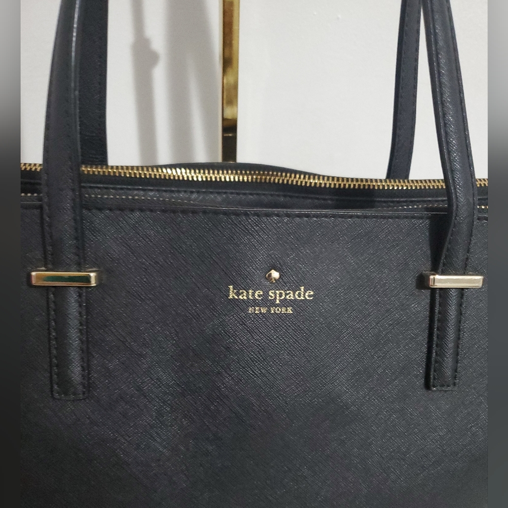 Kate Spade Large Women's Black Saffiano Leather Bag - Picture 12 of 14